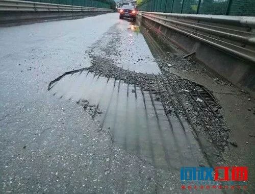 《问政简报》（5月29日）：鹰潭嘉鹰·湖畔居有人违建，月湖区“五型”办回复…