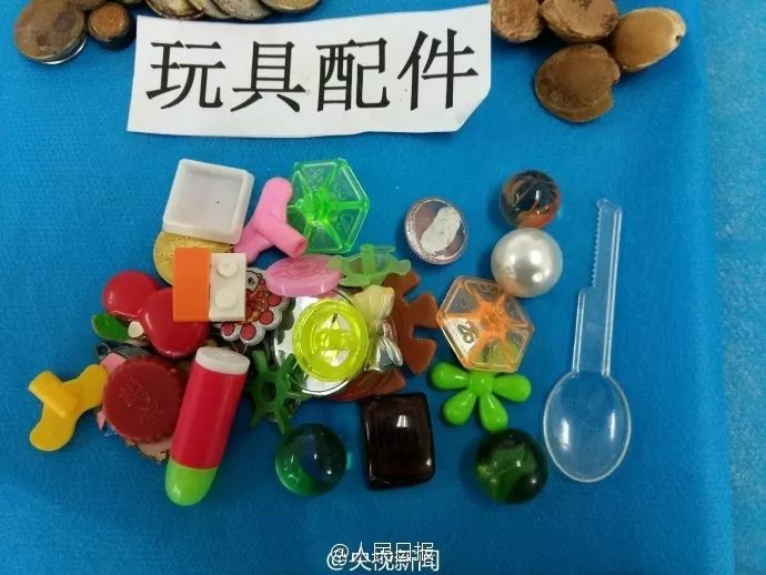 三岁女童身体散发臭味真相,妈妈发现女儿身上有臭味