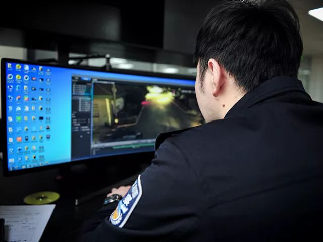 警察小故事100个,警察小故事免费