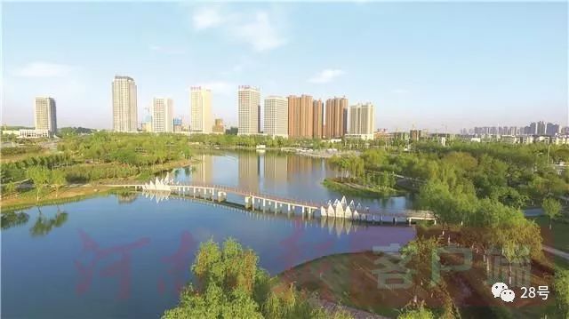 河南日报壮丽70年奋斗新时代,许昌制造彰显智造之都魅力