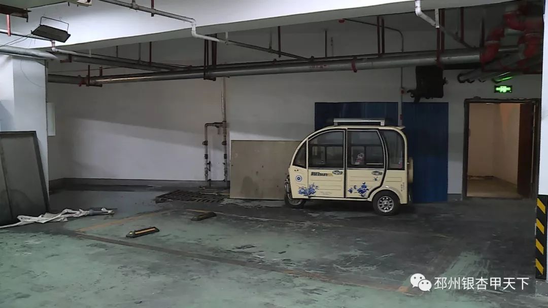 小区地下车库喷漆,搭把手小区