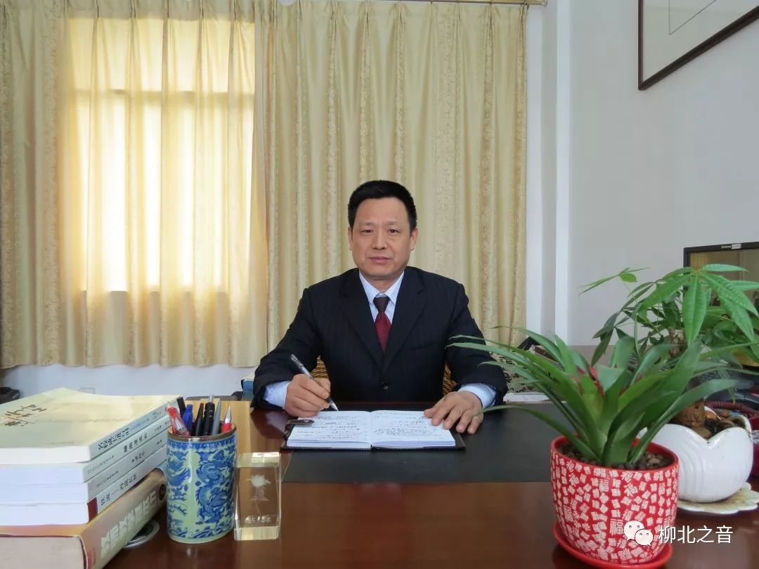 【名师亮校】立足于“至善文化”，努力提升办学品位，Ta就是柳州市第十五中学~