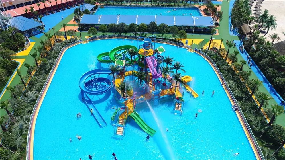 冲鸭游乐场,昭山水上乐园海啸池