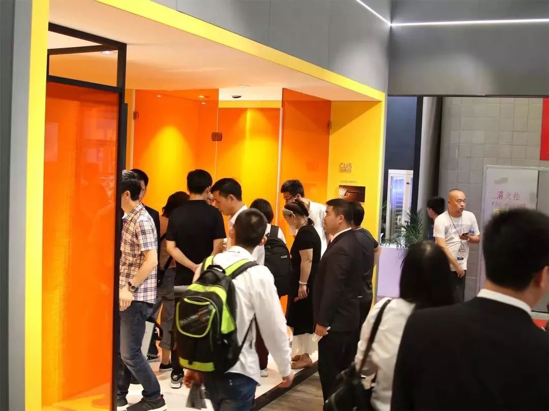 资讯|德立发布2019新品淋浴房，Marshall新款便携音箱上市