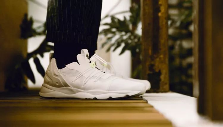 你为什么会买白色鞋？│《每周冷门球鞋大赏》