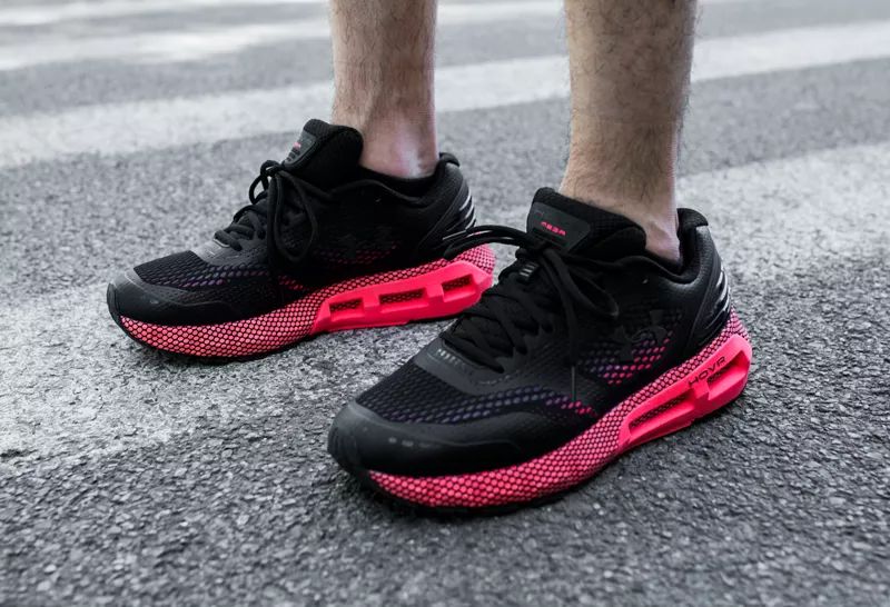 中底厚实的耐克跑鞋,ua最好穿的跑鞋