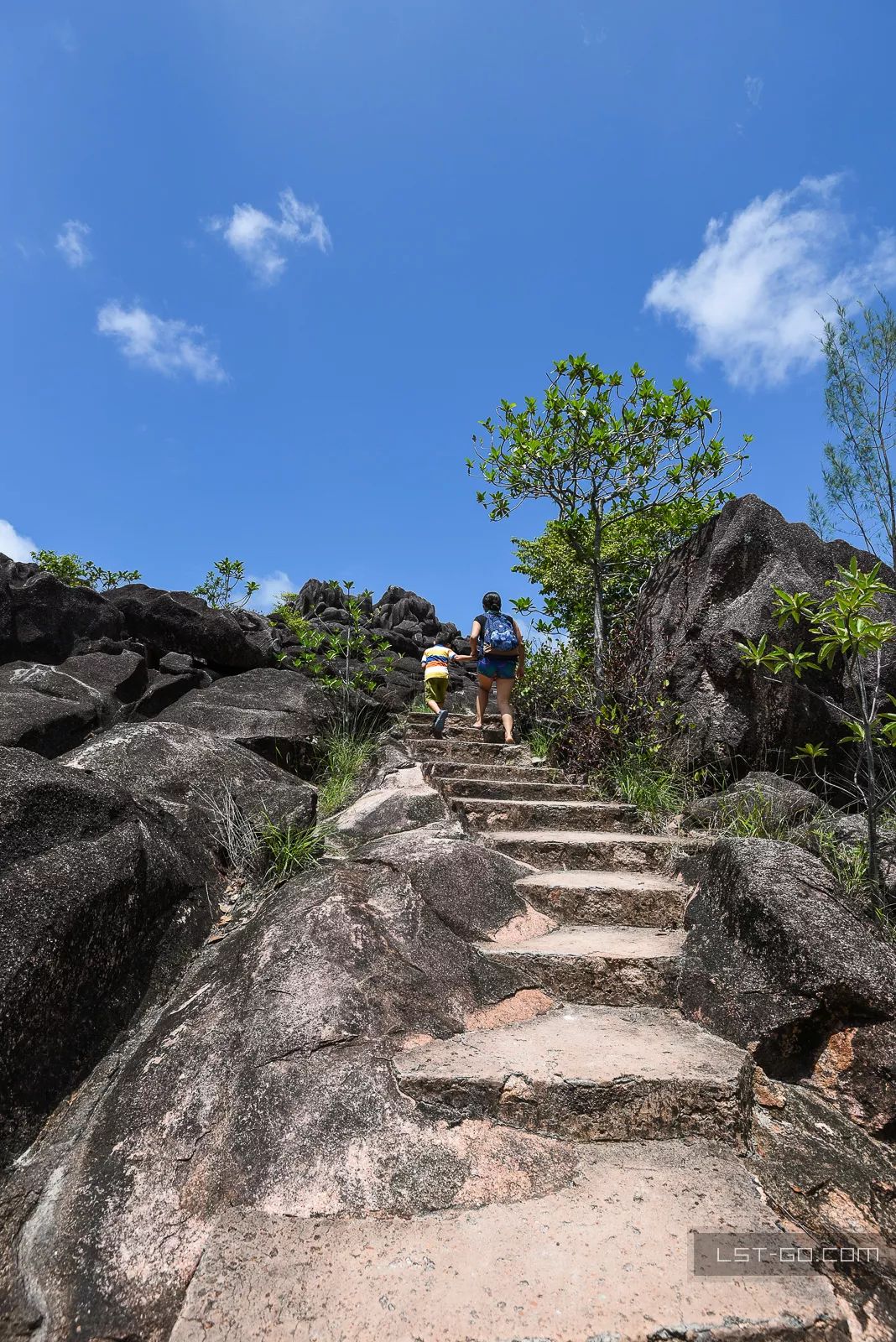 这些海岛人少景美不输马代,马尔代夫一价全包亲子游岛屿推荐