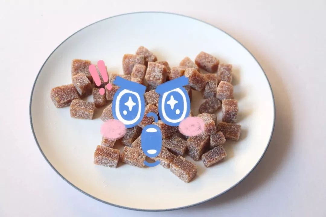 绝交!六一节竟然送我香菜薯片、虫子和卫生巾?