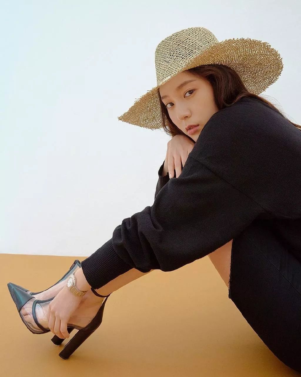 郑秀晶有颜值有腹肌,郑秀晶发福变胖为什么