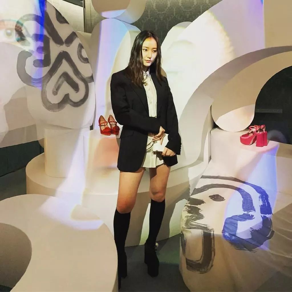 郑秀晶有颜值有腹肌,郑秀晶发福变胖为什么