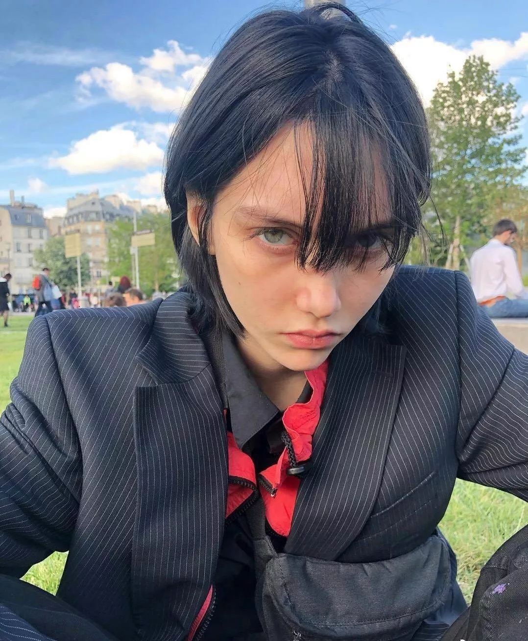 对传统审美的反杀：超A女风格解码