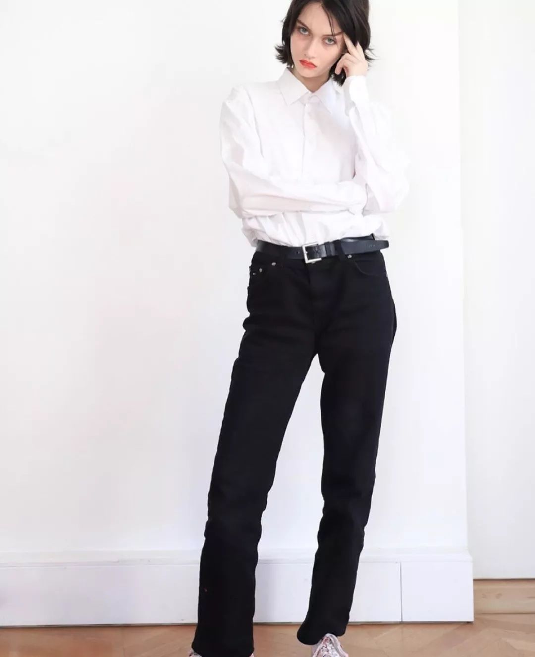 对传统审美的反杀：超A女风格解码