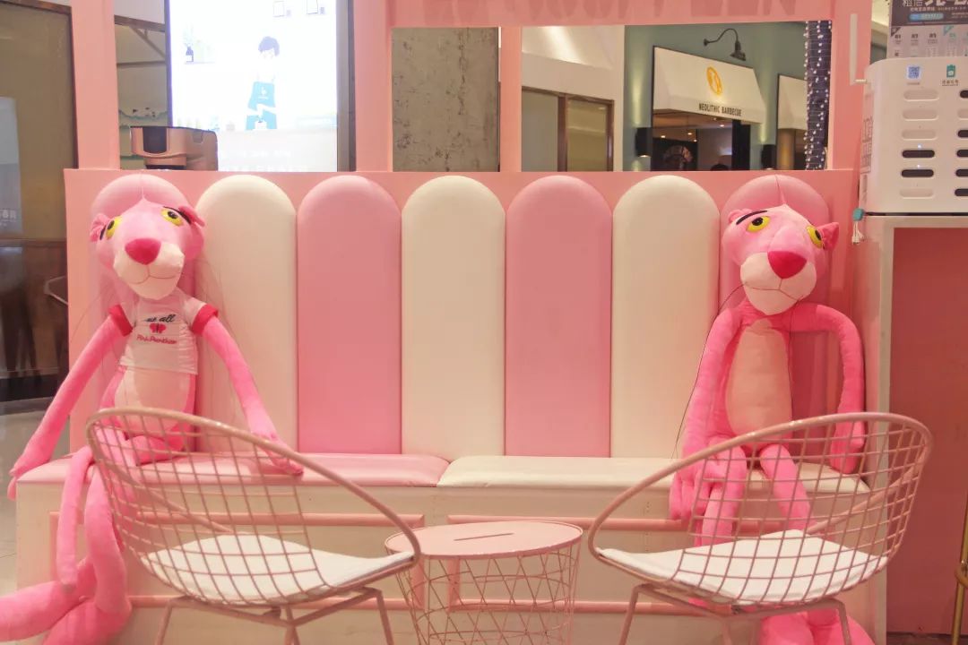 夏季饮品活动全场买二送一,六一奶茶活动免费喝