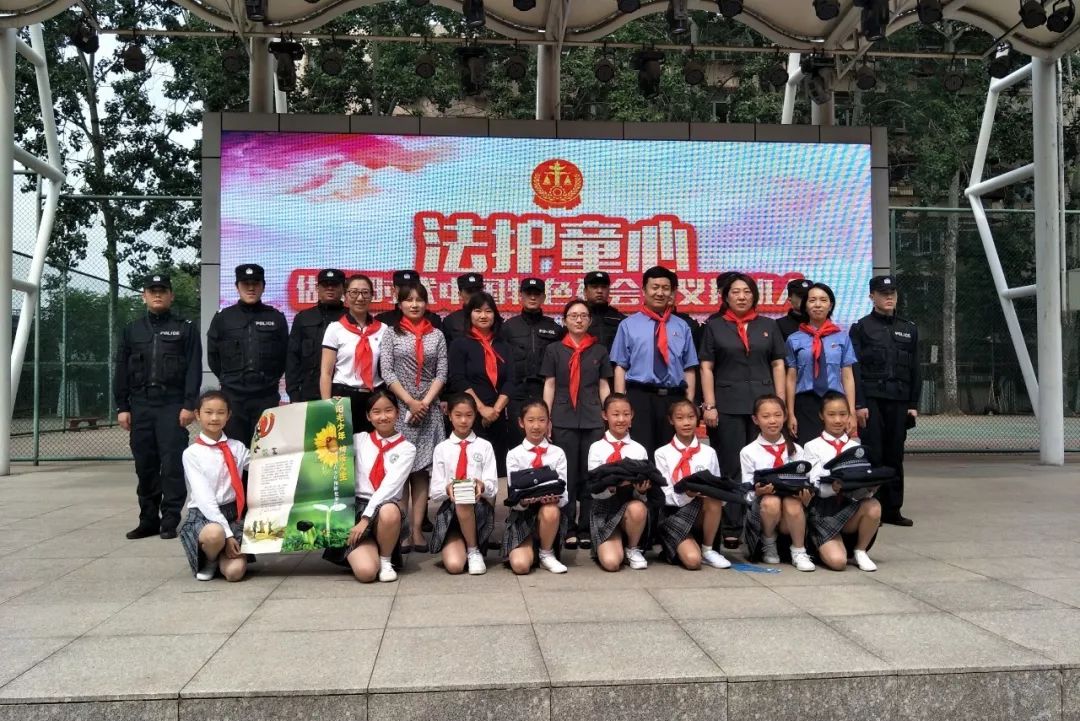 六一特别礼物送进校园,六一儿童节慰问礼物