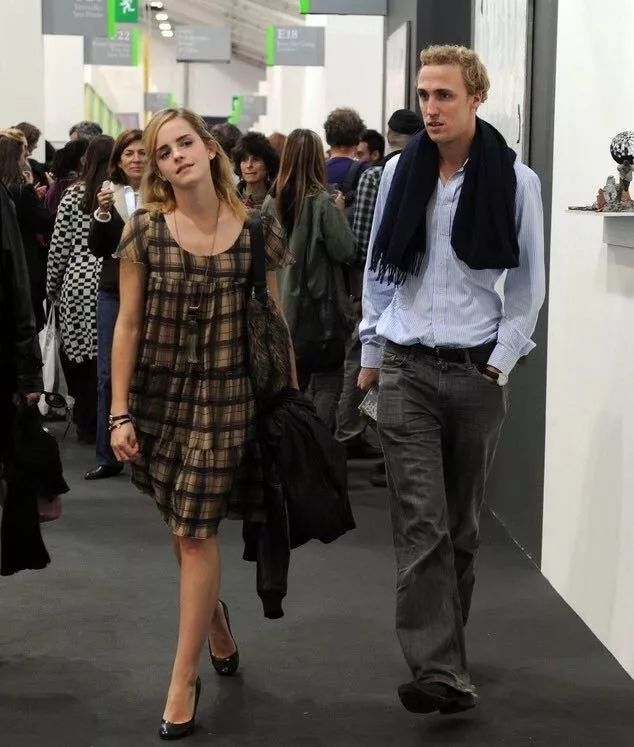 赫敏霉霉,霉霉和赫敏什么关系