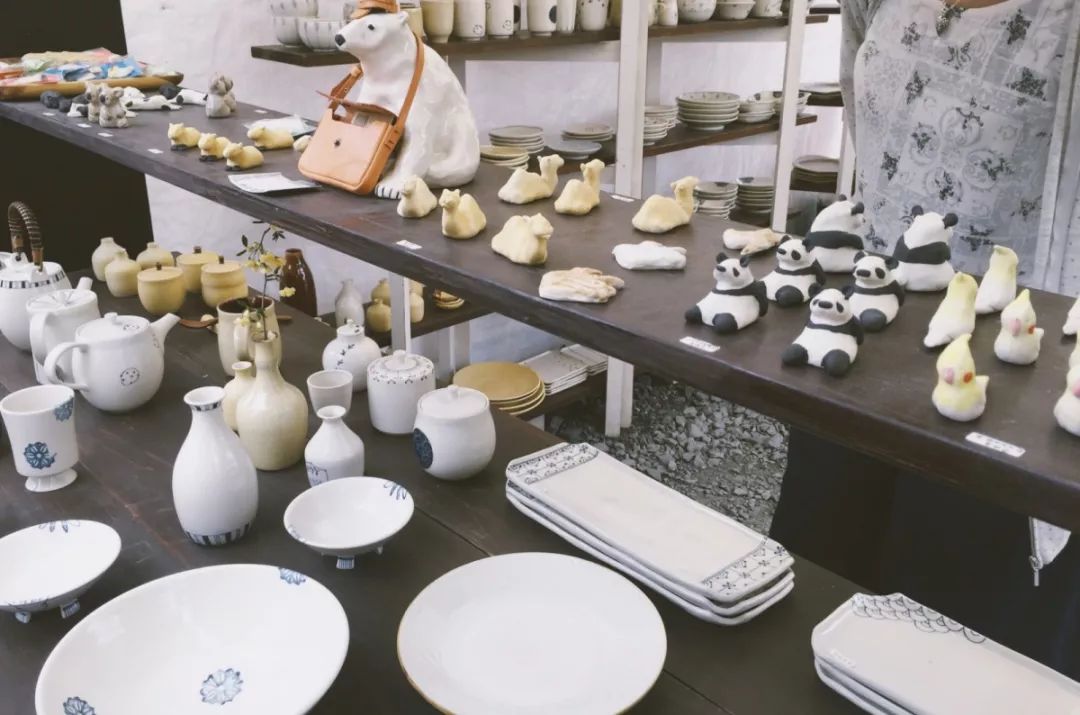 东京三大跳蚤市场,东京最大的跳蚤市场