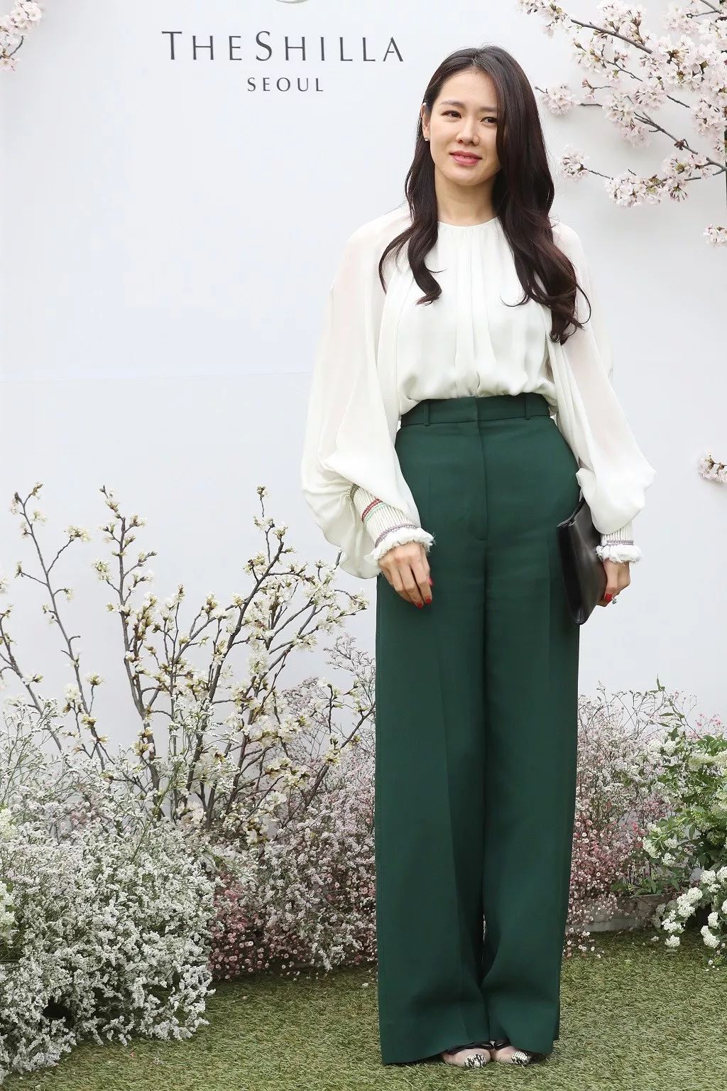 夏季爆款雪纺衫时尚百搭,气质雪纺衫舒适又时髦