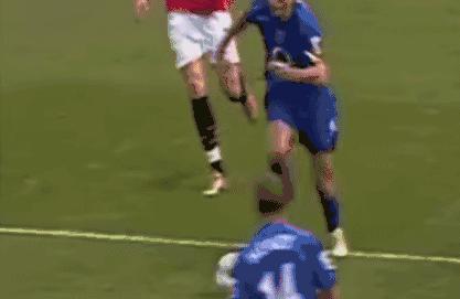 “摩托少年”雷耶斯——左脚能奏响萨克斯乐曲