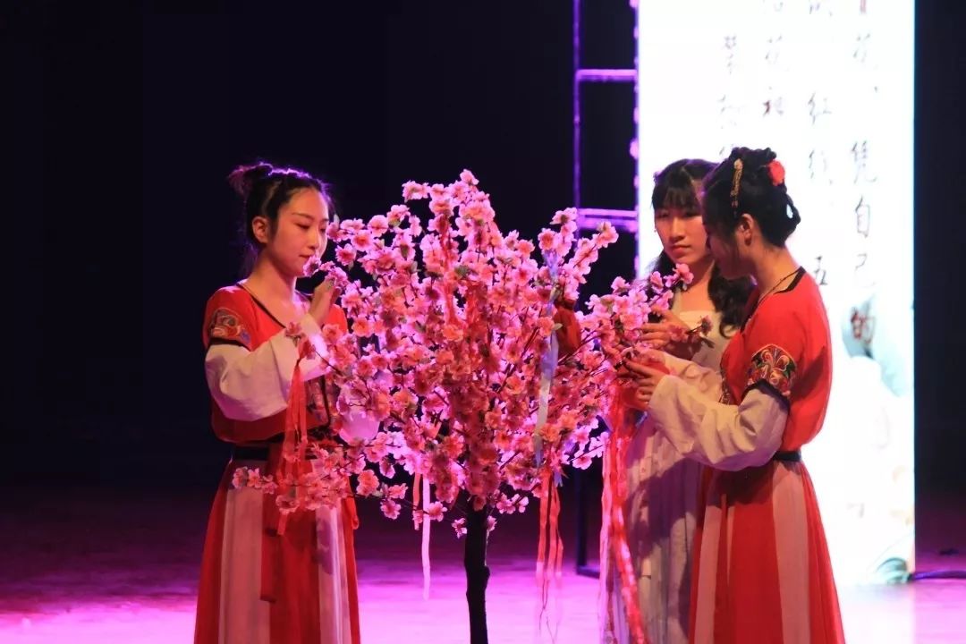 汉服与汉文化复兴,期待汉服复兴全民穿汉服