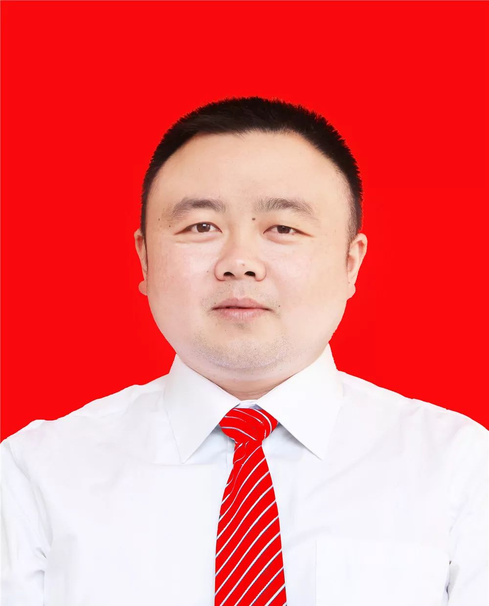 筑巢引凤蝶舞花开——利州区委常委、组织部长张宗虎一行莅临万达中学视察人才工作