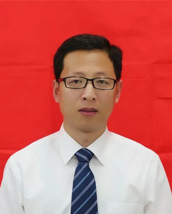 筑巢引凤蝶舞花开——利州区委常委、组织部长张宗虎一行莅临万达中学视察人才工作