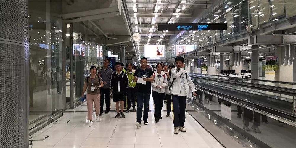 泰国交流｜万中遇上易三仓，这个夏天太美好！