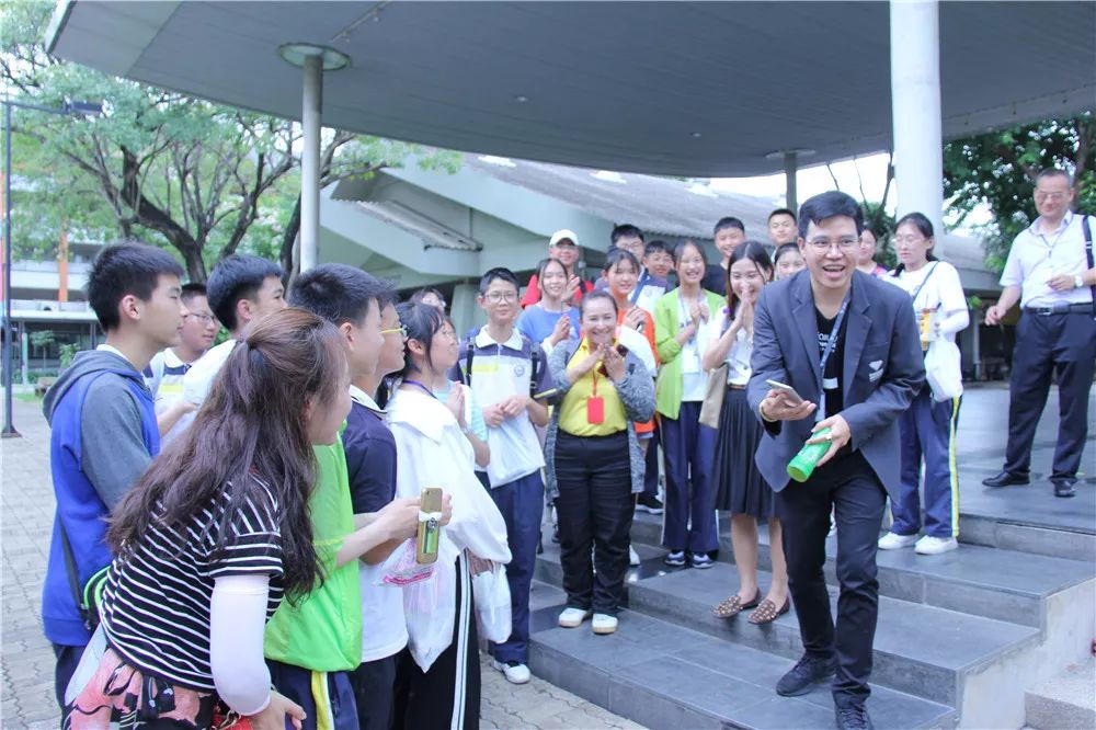 泰国交流｜万中遇上易三仓，这个夏天太美好！