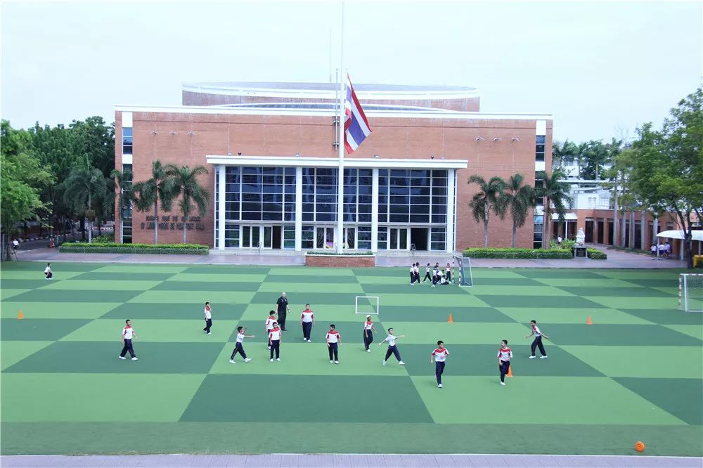 泰国交流｜万中遇上易三仓，这个夏天太美好！