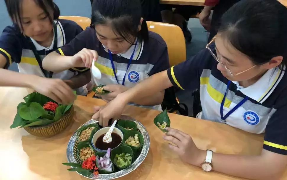 泰国交流｜万中遇上易三仓，这个夏天太美好！