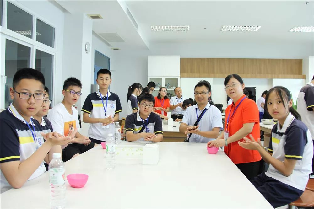 泰国交流｜万中遇上易三仓，这个夏天太美好！