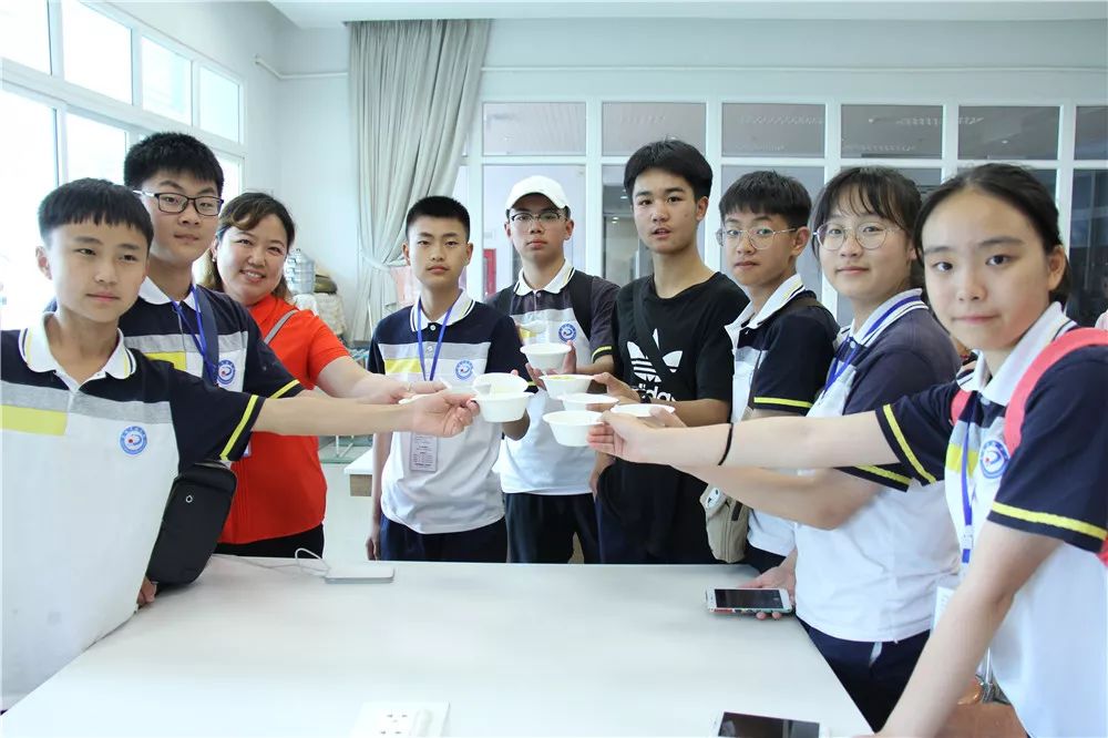 泰国交流｜万中遇上易三仓，这个夏天太美好！