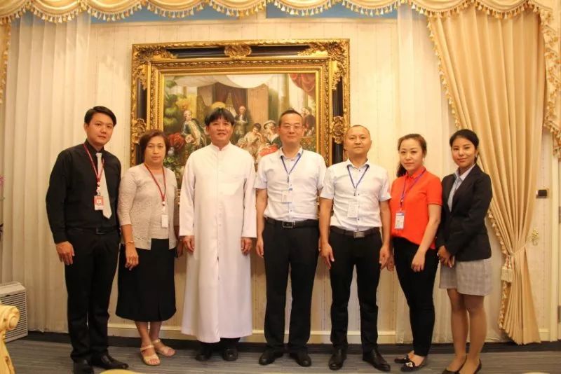 泰国交流｜万中遇上易三仓，这个夏天太美好！