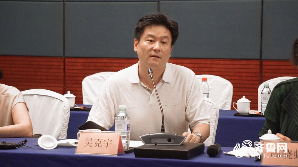 书写奋进新时代记录平凡追梦人专家学者高度评价山东卫视《此时此刻》