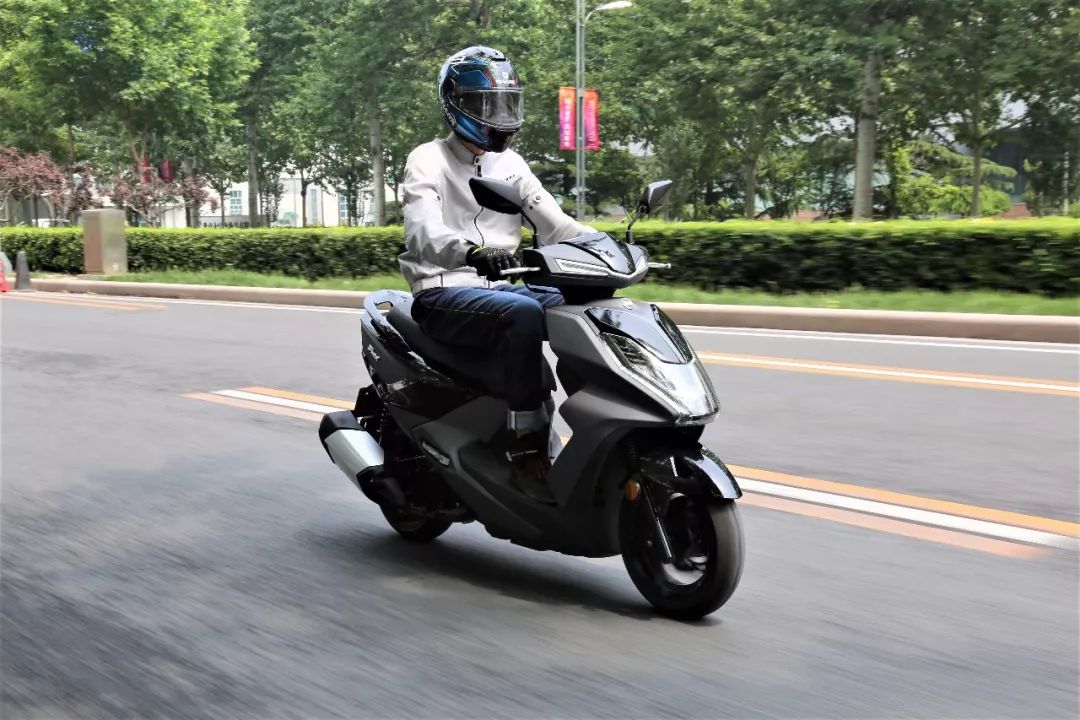 2020款三阳fnx150百公里,三阳fnx1502019款踏板车