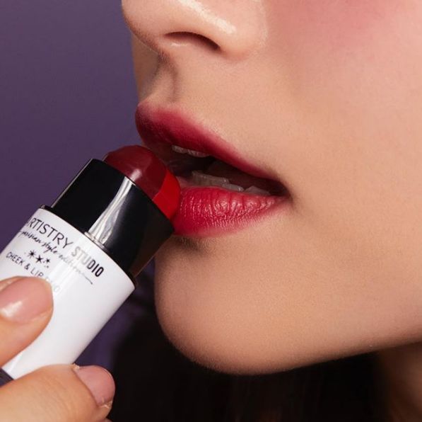 埃菲尔铁塔杏粉色,埃菲尔铁塔艺术风格