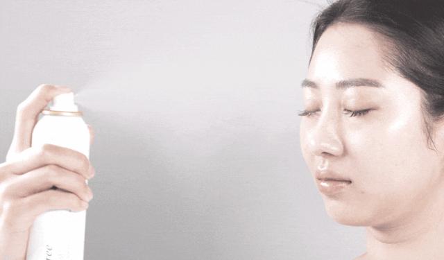 喷保湿喷雾会导致皮肤干吗,适合干性皮肤的保湿喷雾