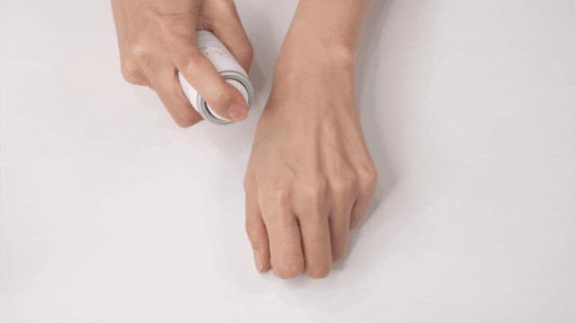 喷保湿喷雾会导致皮肤干吗,适合干性皮肤的保湿喷雾