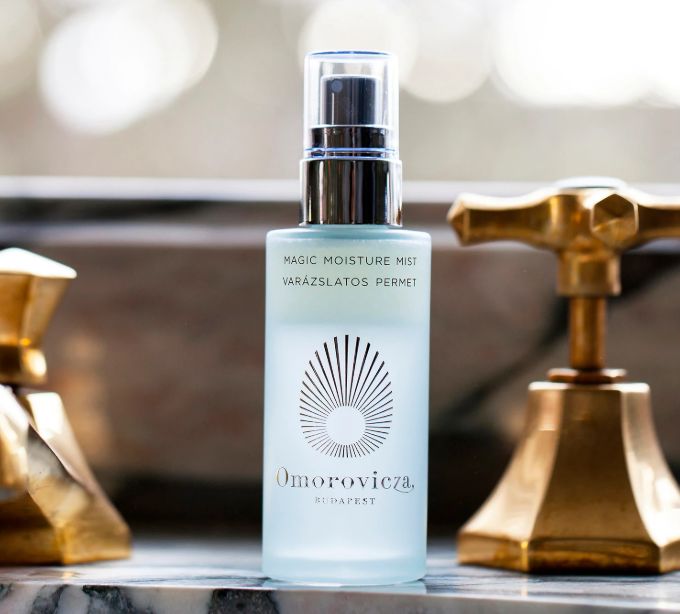 喷保湿喷雾会导致皮肤干吗,适合干性皮肤的保湿喷雾