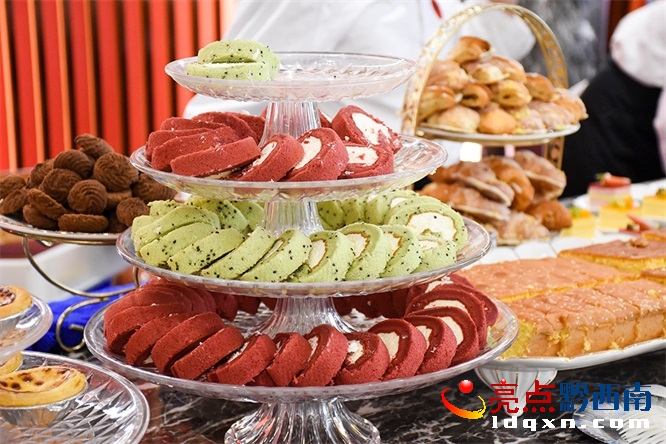 鍏ㄥ煄鍏遍壌鐩涘喌绌哄墠,鍏ㄥ煄鍏遍壌缇庡ソ鍚箷浜哄眳鏂扮瘒