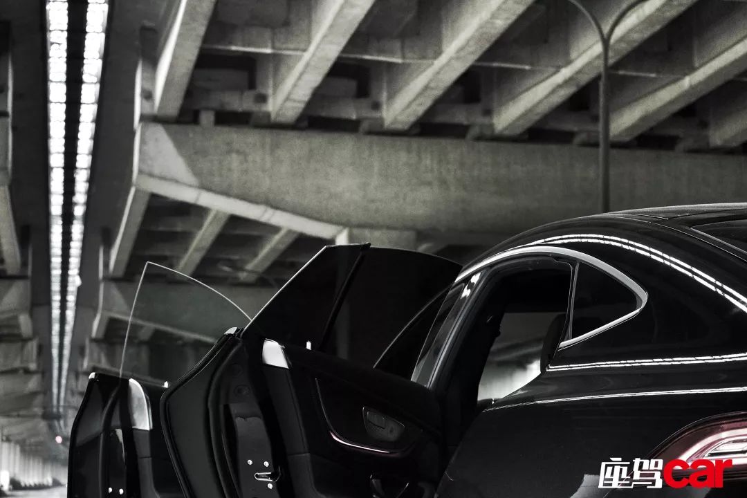 一台车到底跑多快,一台跑车多快