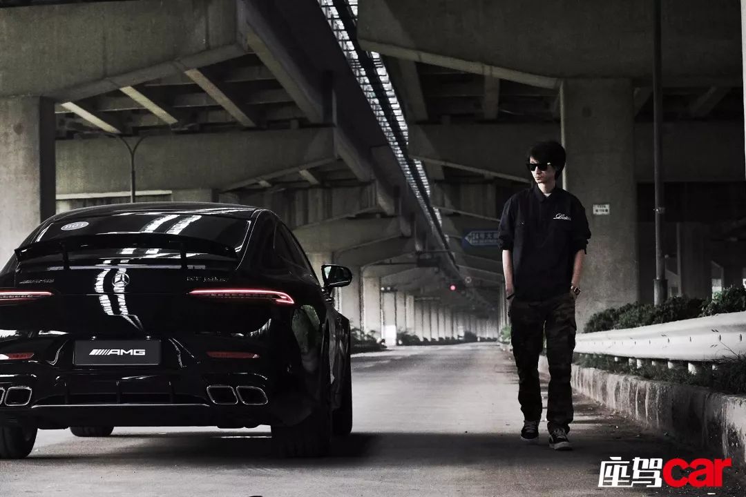 一台车到底跑多快,一台跑车多快