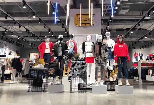 迪诺水镇冰激凌,迪诺水镇最新消息