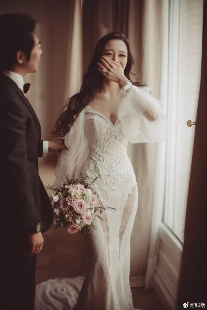 刘涛、沈月塑形私教:每天15分钟,教你轻松打造一双长白细直性感美腿