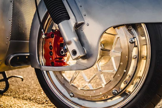 宝马复古摩托车r100,宝马复古r100