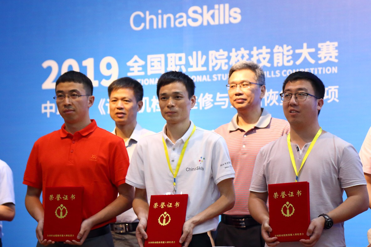 东莞来了一群“黑客”，同场比拼电脑检测维修与数据恢复技术