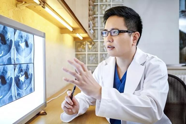 龚晓明医生简介及门诊预约,龚晓明医生在哪里坐诊