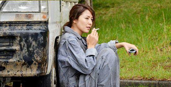 32岁事业上升期,13岁的她开始了个人的演艺生涯