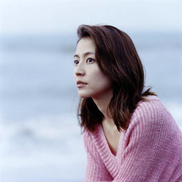 32岁事业上升期,13岁的她开始了个人的演艺生涯