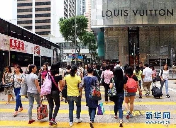 未来十天，阵雨伴“桑拿”；在港澳遇消费纠纷？上这个平台搞掂！|听佛山