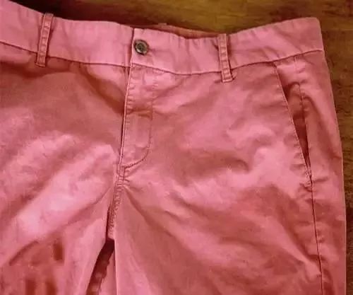 小白衣服脏了怎么洗,学会这招衣服多脏都能洗干净